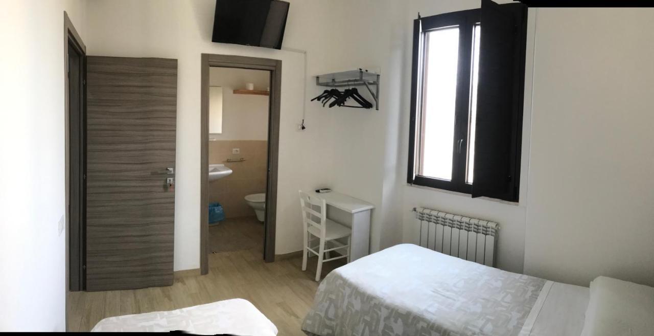 Affittacamere Fuori Porta Grottaglie Exterior foto