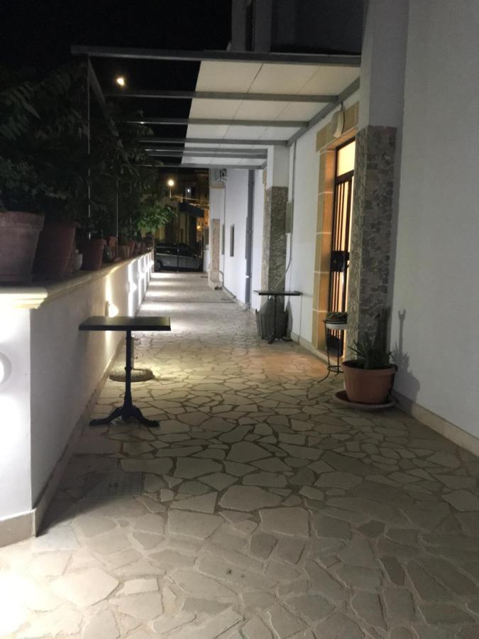 Affittacamere Fuori Porta Grottaglie Exterior foto